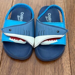 OshKosh B'gosh Kids Navy Shark Sandals
